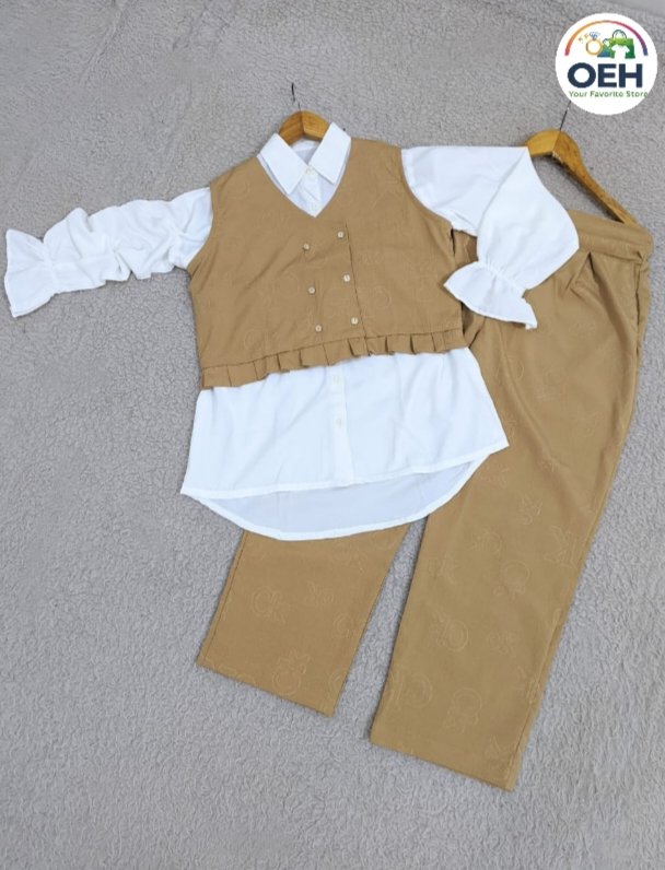 Elegant Ladies Western 3-Piece Outfit – White Shirt white Waistcoat &amp;amp;amp; Trouser